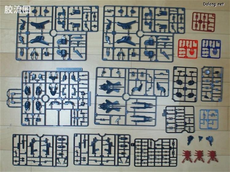 寿屋Muv-Luv系列 1比144 Su-47E 金雕 - 图片